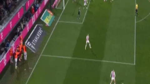 24天激战巅峰，菲尼克斯勇闯金州挑战！16连胜傲视群雄，谁能阻挡凤凰涅槃？